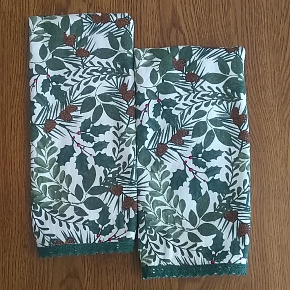 winter greens kitchen towels(2)